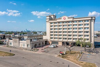 Plus de détails pour 5359 Calgary Trl NW, Edmonton, AB - Local commercial à louer