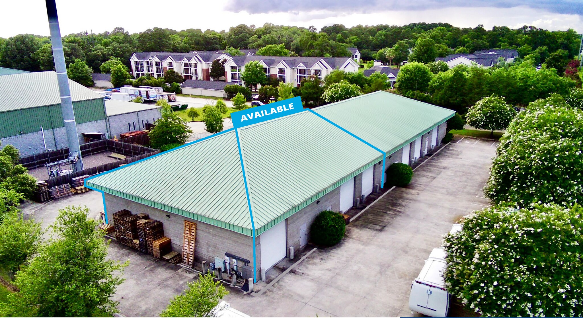 1871 Grove Point Rd, Savannah, GA à louer Photo principale– Image 1 sur 3