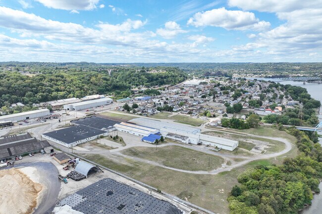 Plus de détails pour 1729 Pennsylvania Ave, Monaca, PA - Industriel/Logistique à vendre
