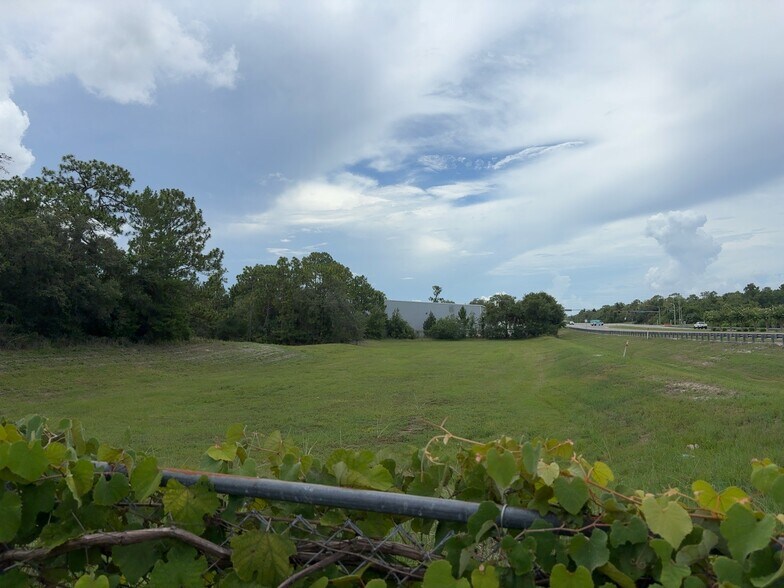 9514-9516 Eden Ave, Hudson, FL à vendre - Photo de l’immeuble – Image 2 sur 17