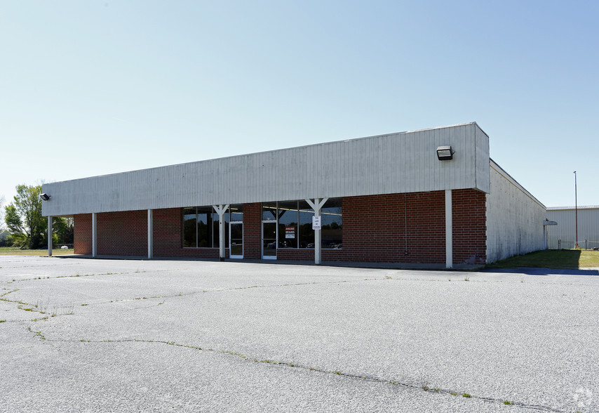 620 Dr Donnie H Jones Jr Blvd, Princeton, NC à louer - Photo de l’immeuble – Image 2 sur 13