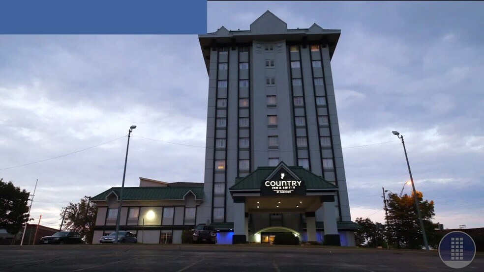 3141 Northwest Expy, Oklahoma City, OK à vendre - Vidéo sur l’annonce professionnelle – Image 2 sur 7