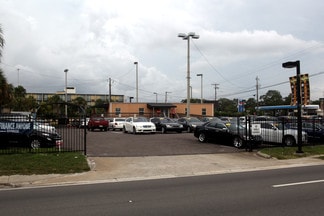 Plus de détails pour 856 E Busch Blvd, Tampa, FL - Local commercial à louer
