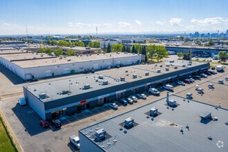 920 28th St NE, Calgary, AB - Vue aérienne  vue de carte