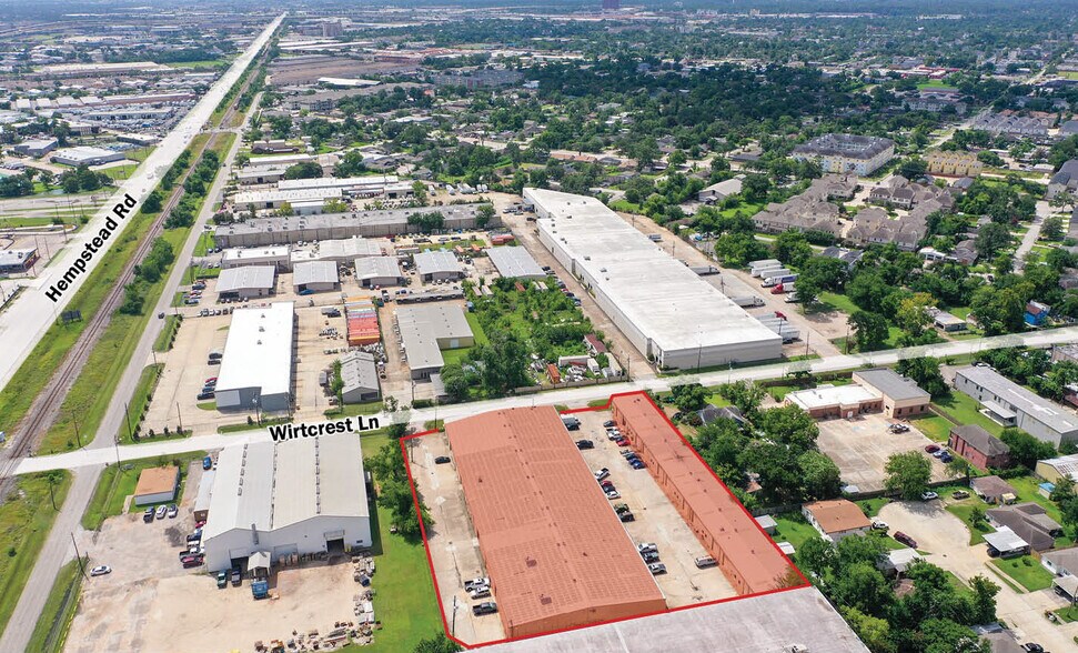 +120,598 SF MULTI-TENANT INDUSTRIAL portefeuille de 4 biens à vendre sur LoopNet.fr - Aérien – Image 2 sur 14