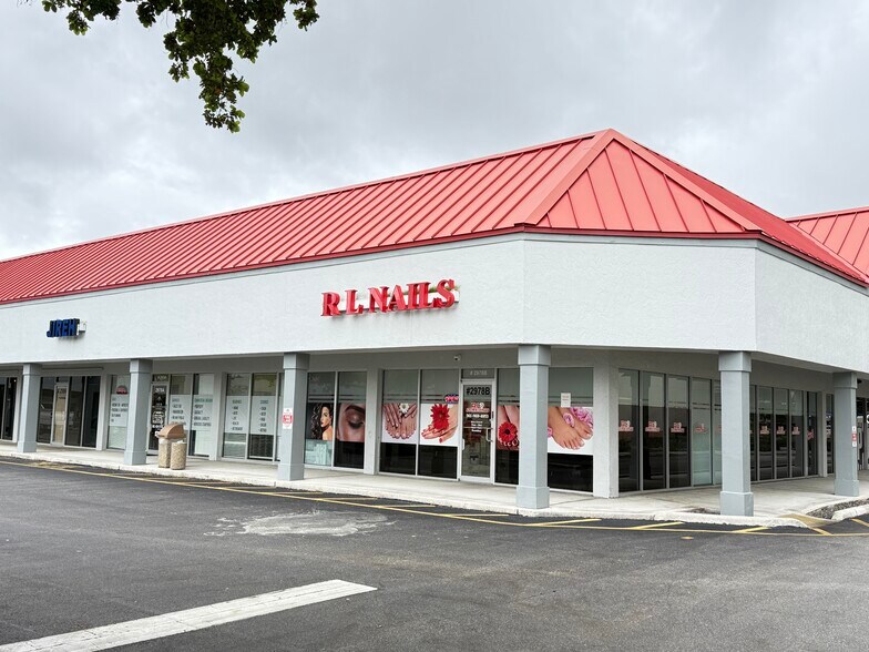 2902-2990 Jog Rd, Greenacres, FL à louer - Photo de l’immeuble – Image 3 sur 5