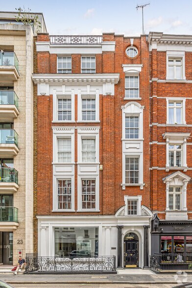 22 Newman St, Londres à louer - Photo de l’immeuble – Image 3 sur 3