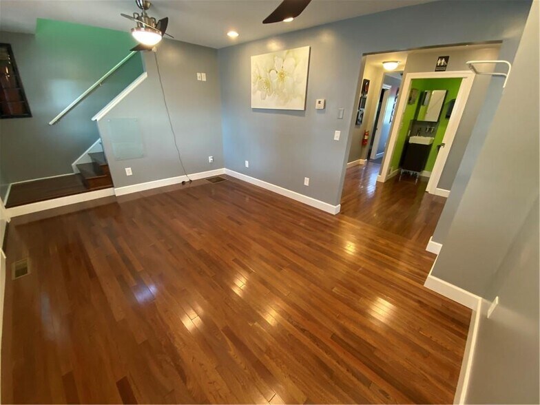 33 Hale St, Norwich, NY à vendre - Photo intérieure – Image 3 sur 16