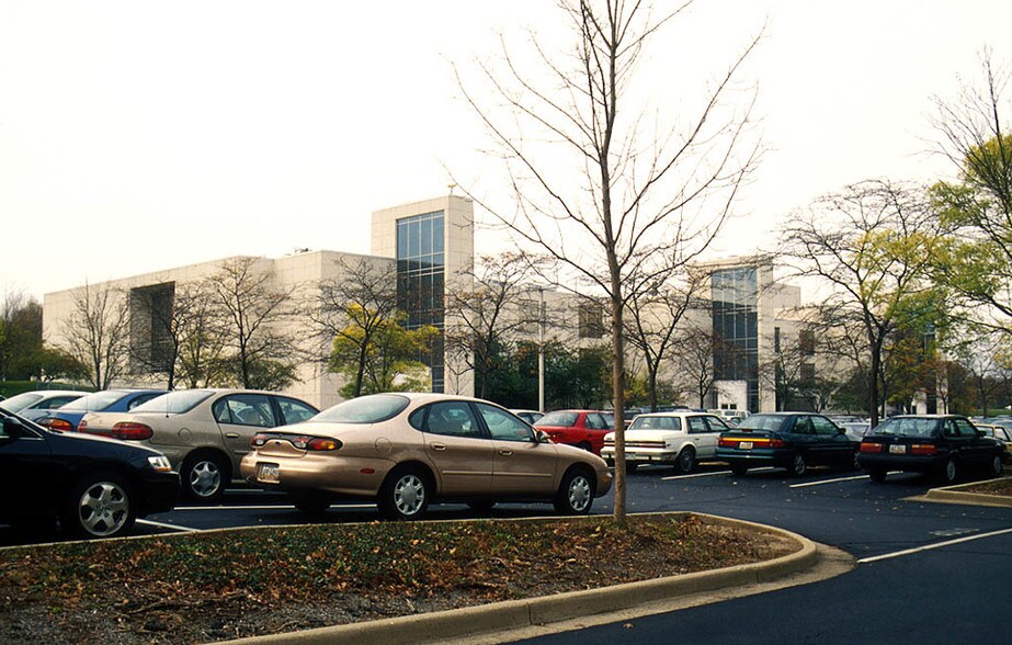 9797 Springboro Pike, Dayton, OH à louer - Photo de l’immeuble – Image 3 sur 18