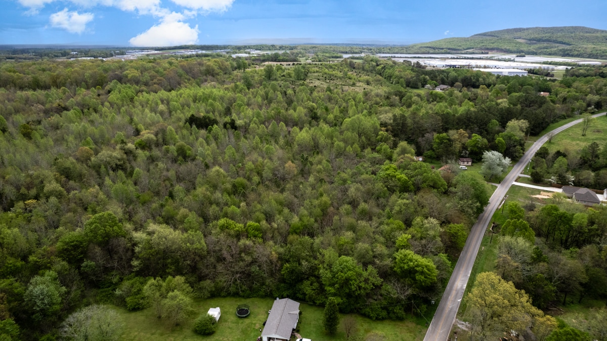 Pulaski Pike, Toney, AL à vendre Photo principale– Image 1 sur 11