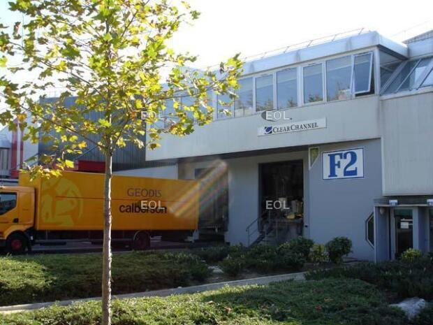 Local d’activités dans Bonneuil-sur-Marne à louer - Photo de l’immeuble – Image 3 sur 3