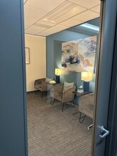 1750 112th Ave NE, Bellevue, WA à louer Photo intérieure– Image 1 sur 6