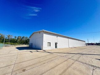 Plus de détails pour 5620 Massachusettes Ave, Indianapolis, IN - Local d'activités à louer