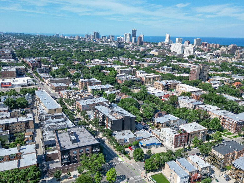 4507 N Clark St, Chicago, IL à vendre - Photo de l’immeuble – Image 2 sur 3