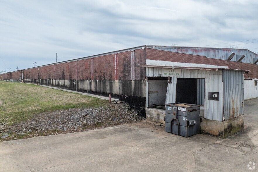 416 S 5th St, Fort Smith, AR à louer - Photo de l’immeuble – Image 1 sur 4