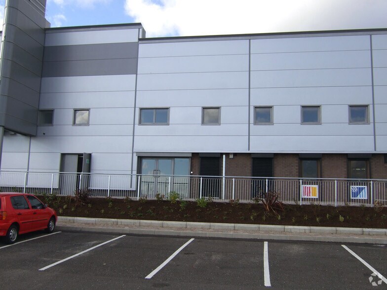 Longwood Rd, Newtownabbey à louer - Photo de l’immeuble – Image 2 sur 3