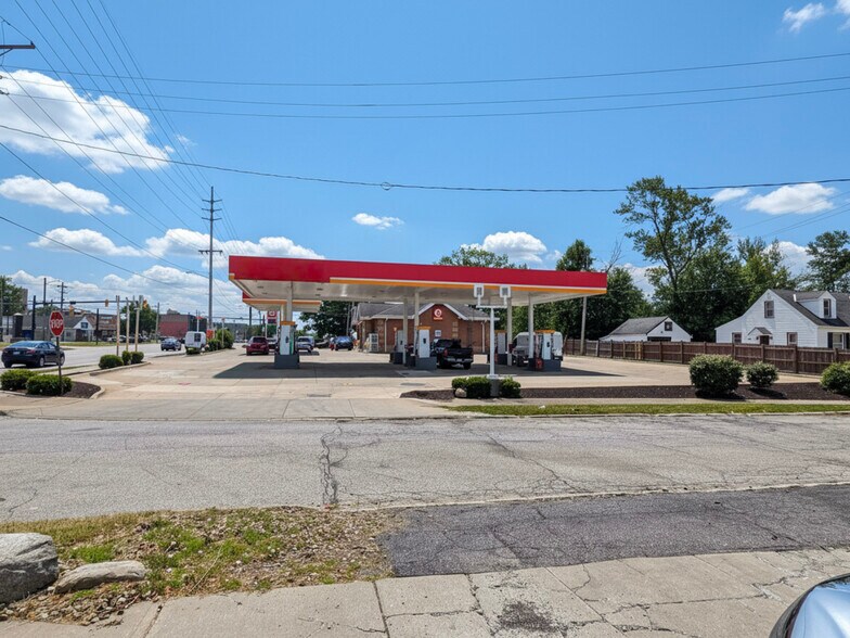 5270 Northfield Rd, Maple Heights, OH à vendre - Photo de l’immeuble – Image 3 sur 7