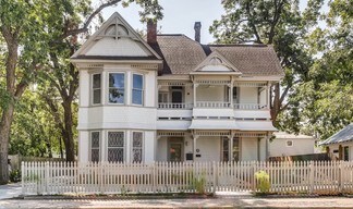 Plus de détails pour 1301 E Cesar Chavez St, Austin, TX - Bureau à vendre