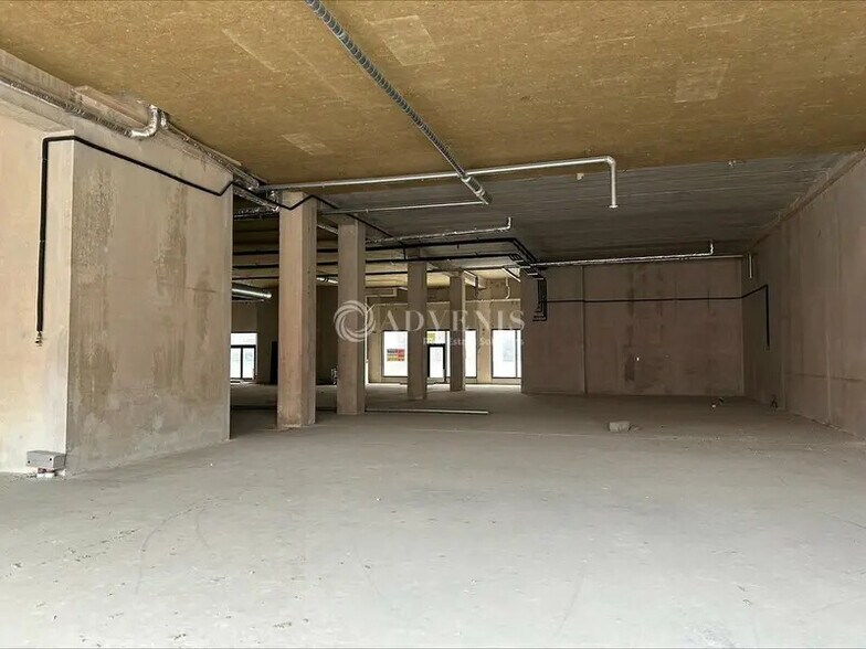 Local commercial dans Nîmes à louer - Photo intérieure – Image 3 sur 5