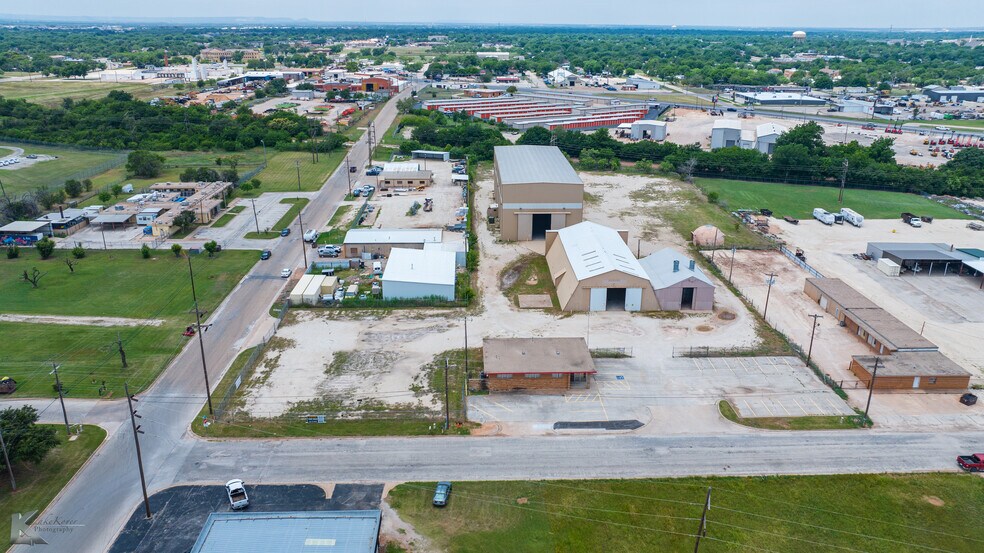 2024 Oak St st, Abilene, TX à vendre - Photo de l’immeuble – Image 3 sur 41