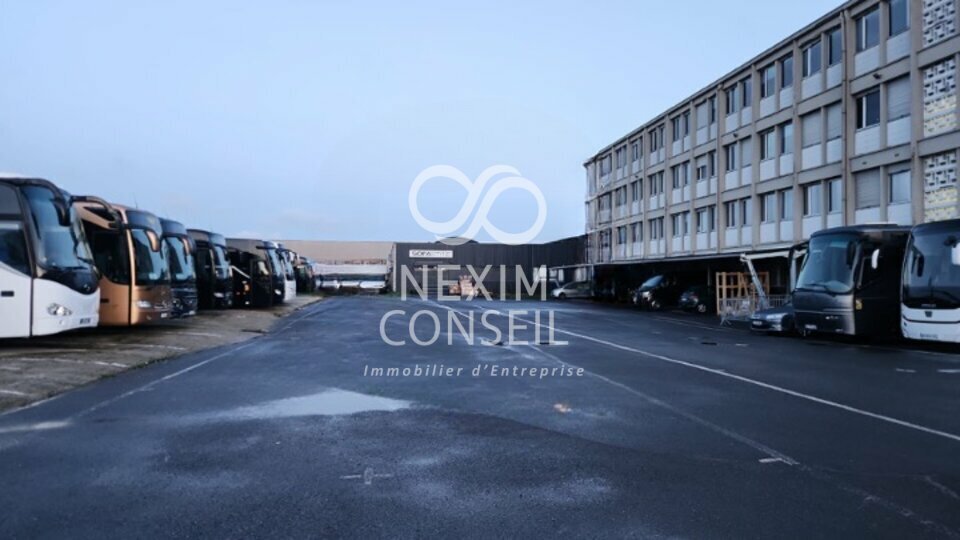 Local d’activités dans Drancy à louer - Photo de l’immeuble – Image 3 sur 3