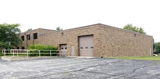 Plus de détails pour 570 Oakwood Rd, Lake Zurich, IL - Local d’activités à vendre