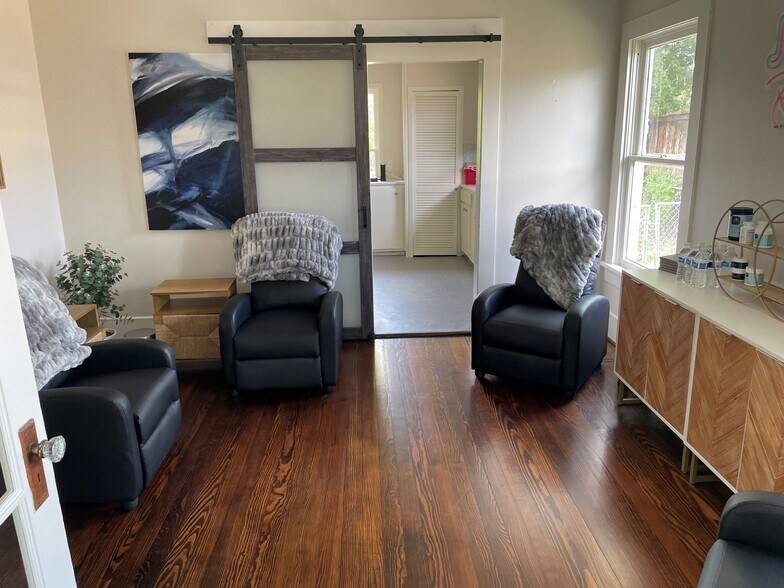 1620 Enderly Pl, Fort Worth, TX à louer - Photo de l’immeuble – Image 3 sur 9