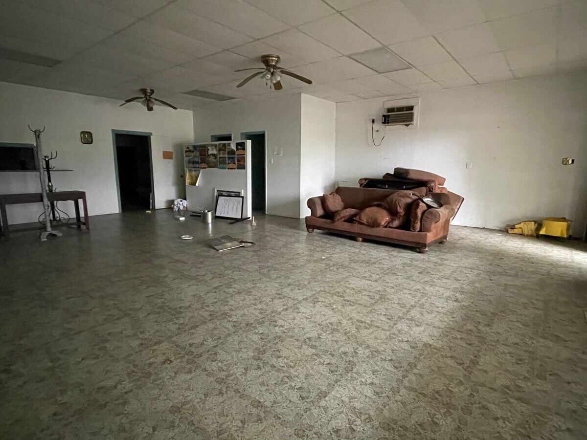 View Photo