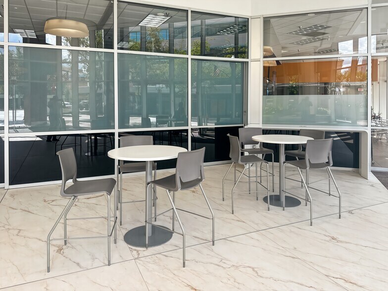 111 N Orange Ave, Orlando, FL à louer - Photo intérieure – Image 2 sur 21