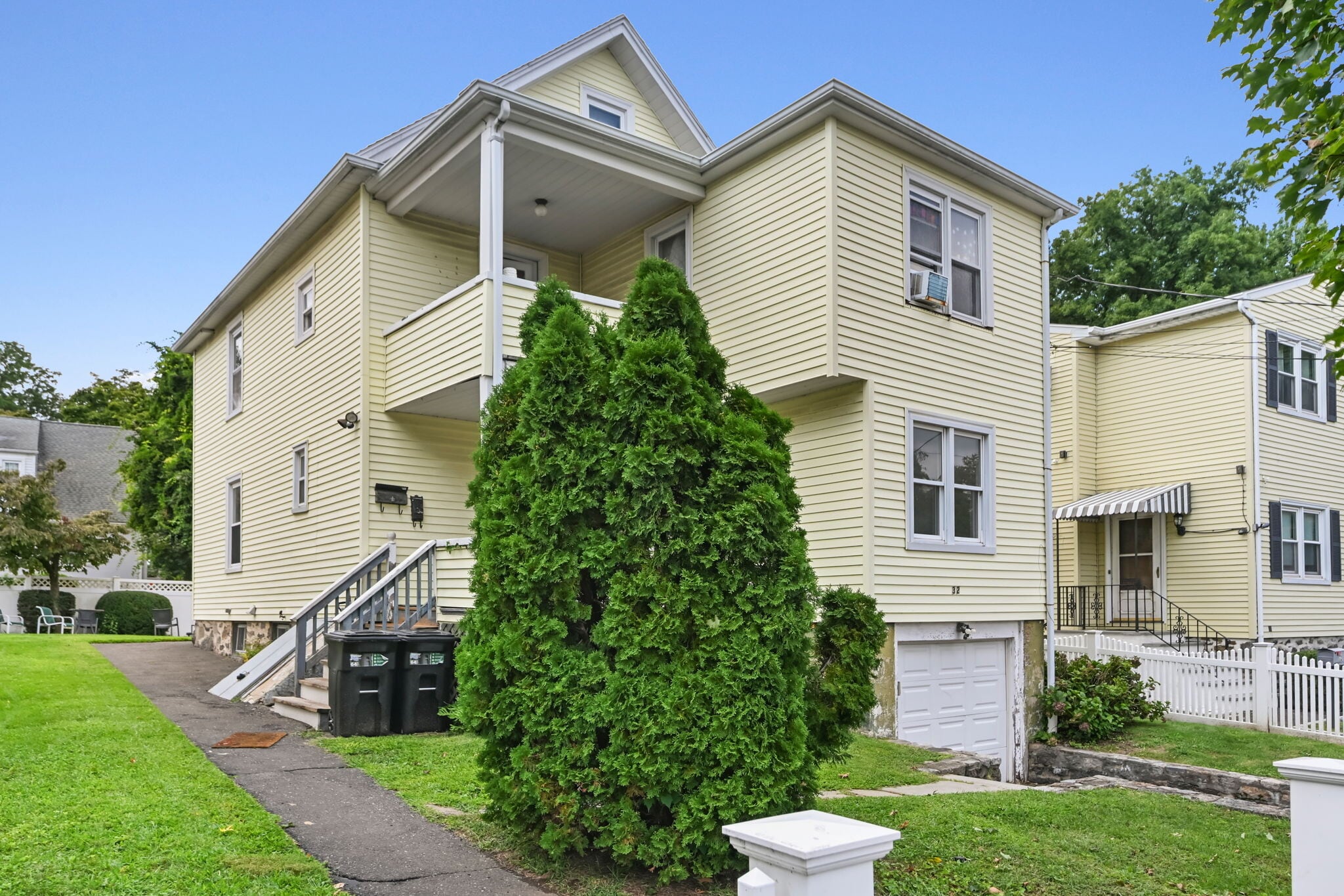 32 Josephine Evaristo Ave, Greenwich, CT à vendre Photo principale– Image 1 sur 8