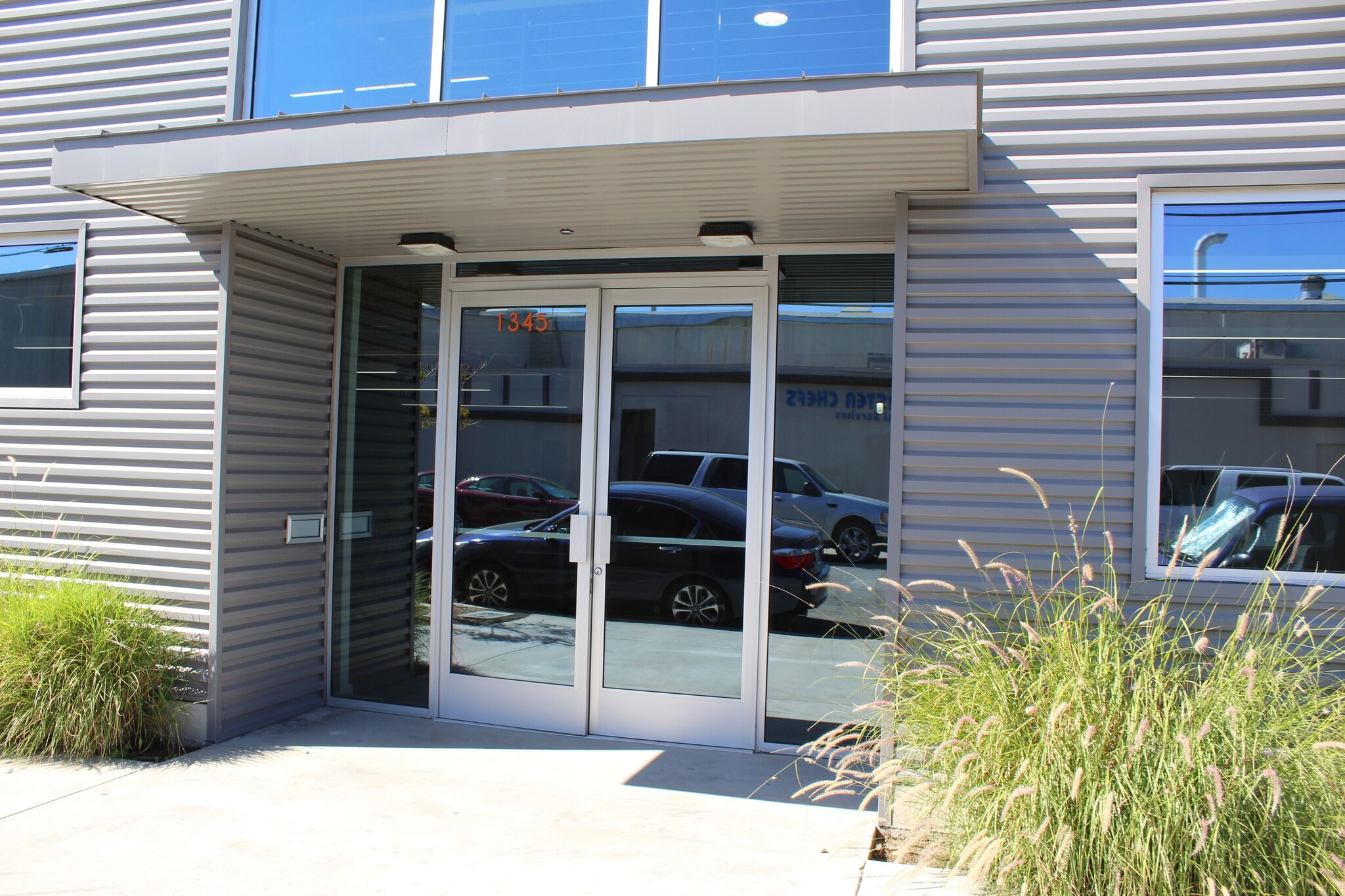 1345-1355 Orizaba Ave, Long Beach, Long Beach, CA à louer Photo de l’immeuble– Image 1 sur 9