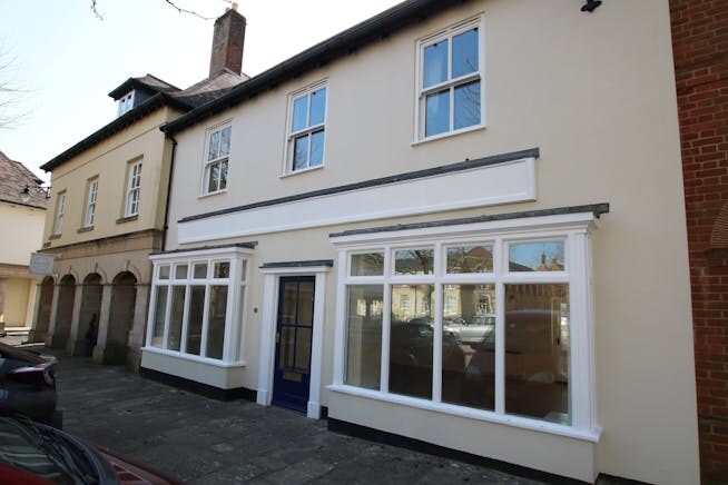 12 Pummery Sq, Dorchester à louer Photo principale– Image 1 sur 4