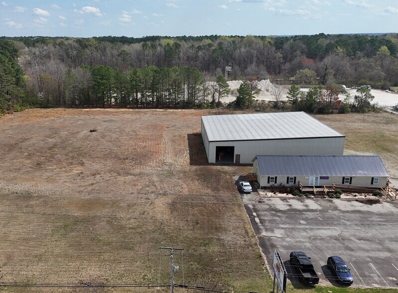 2421 N Wesleyan Blvd, Rocky Mount, NC à louer - Photo de l’immeuble – Image 2 sur 2