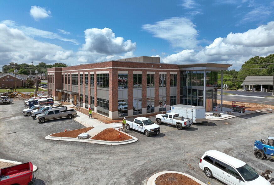 250 S New Hope Rd, Gastonia, NC à louer - Photo de l’immeuble – Image 3 sur 11