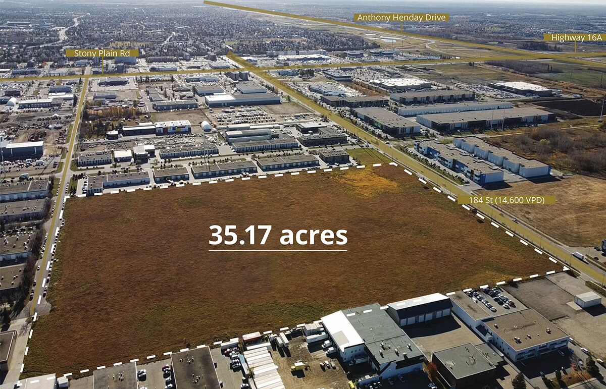 10603 184th St NW, Edmonton, AB à vendre Photo de l’immeuble– Image 1 sur 4