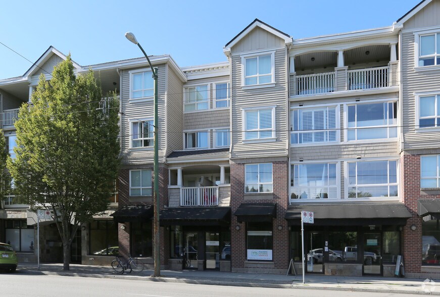 3325-3345 W 4th Ave, Vancouver, BC à louer - Photo de l’immeuble – Image 2 sur 2