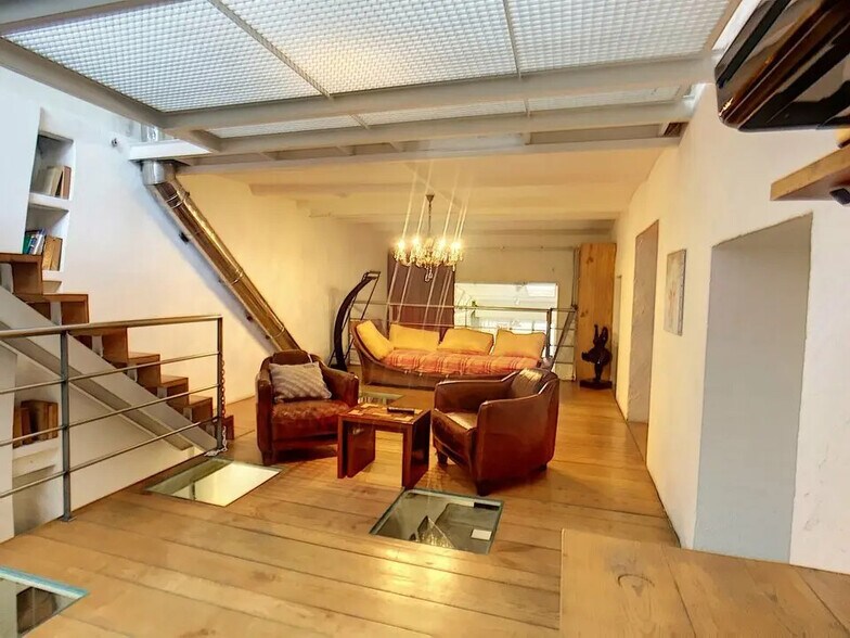 Bureau dans Cannes à vendre - Photo de l’immeuble – Image 3 sur 4