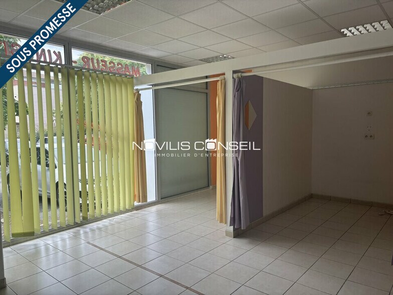 Bureau dans Lespinasse à vendre - Photo intérieure – Image 3 sur 9
