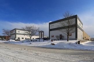 Plus de détails pour 55 Shoemaker St, Kitchener, ON - Industriel/Logistique à louer