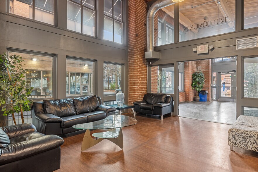 1228 Washington Ave, Saint Louis, MO à vendre - Photo intérieure – Image 2 sur 22