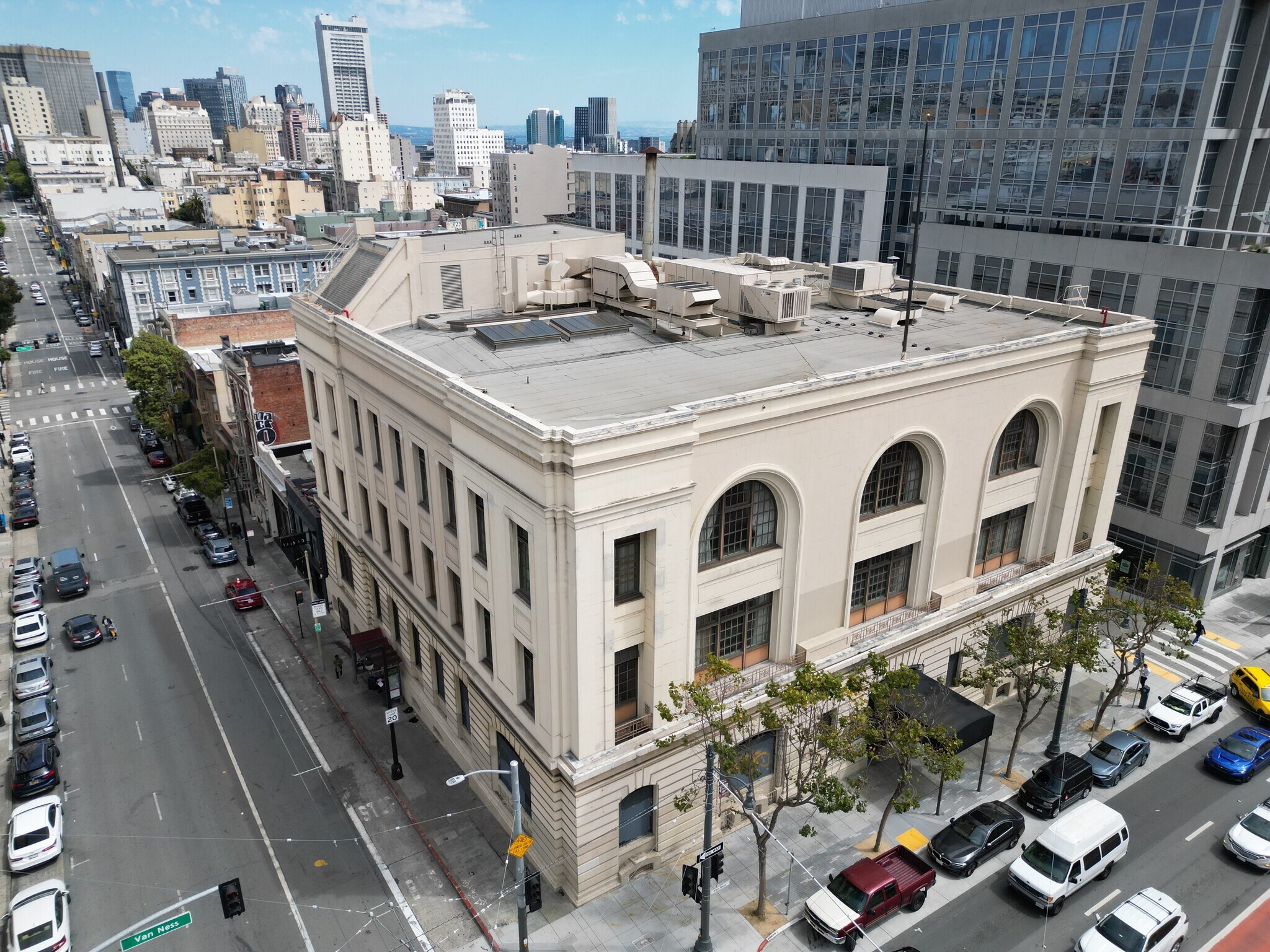 1142 Van Ness Ave, San Francisco, CA à vendre Photo principale– Image 1 sur 6