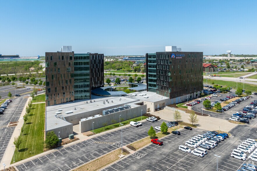 10201 Abilities Way, Kansas City, KS à louer - Photo de l’immeuble – Image 3 sur 4