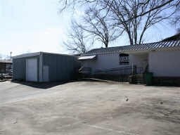 876 Montreal Rd, Clarkston, GA à louer - Photo de l’immeuble – Image 3 sur 44