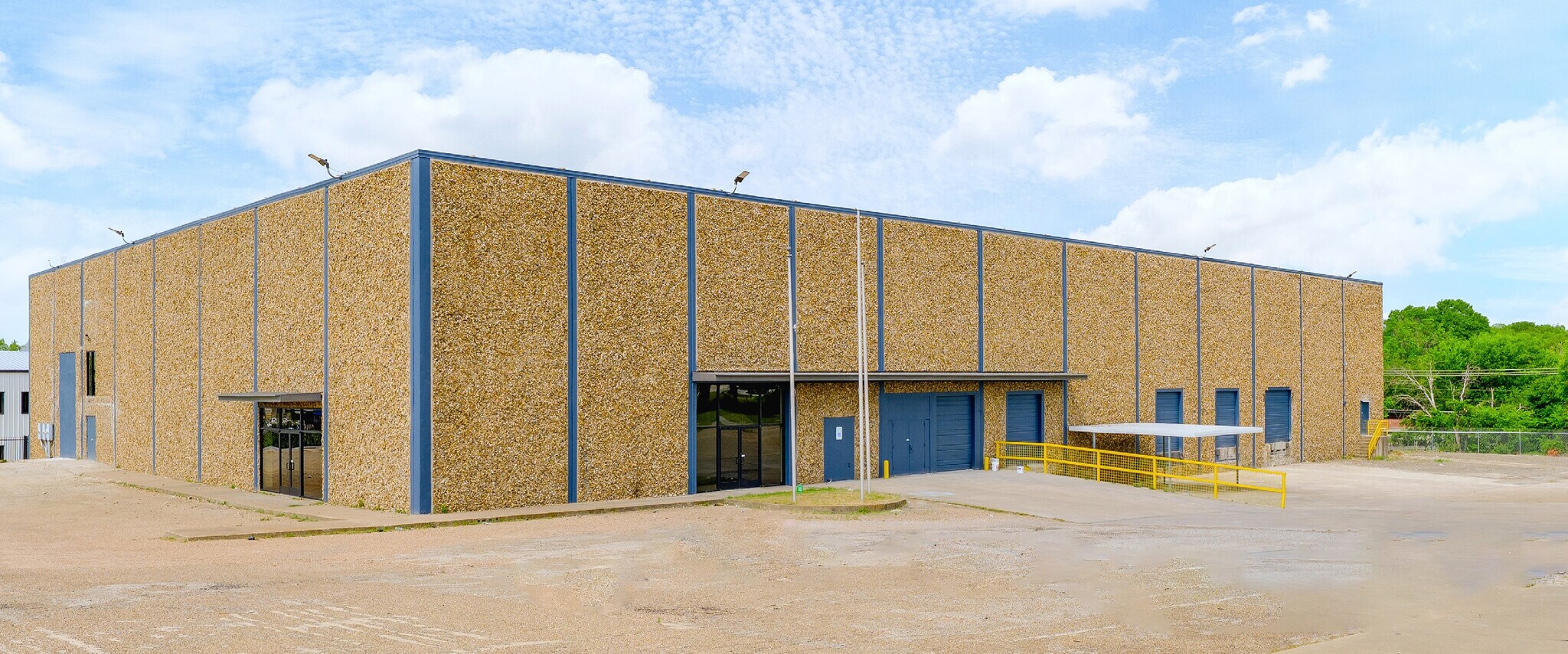 3900 Benbrook Blvd, Fort Worth, TX à vendre Photo principale– Image 1 sur 8