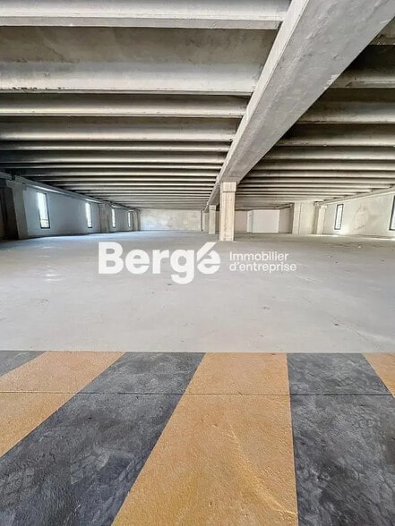 Industriel/Logistique dans Mougins à louer - Photo intérieure – Image 3 sur 9