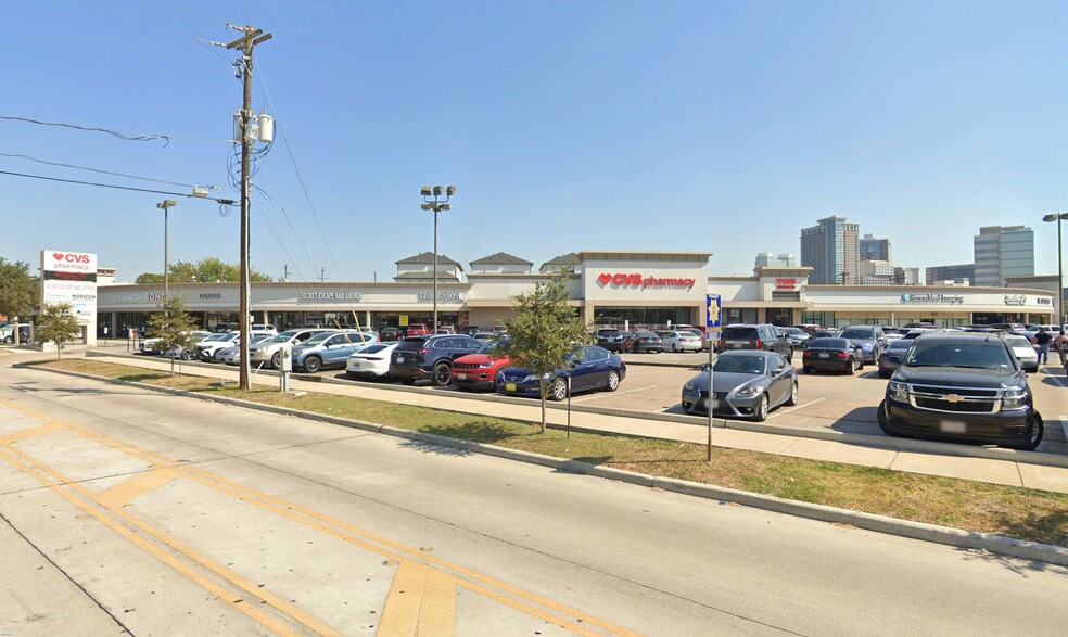 2236-2294 W Holcombe Blvd, Houston, TX à louer - Photo de l’immeuble – Image 3 sur 12