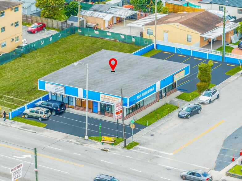 3690-3694 E 4th Ave, Hialeah, FL à vendre - Photo de l’immeuble – Image 1 sur 3