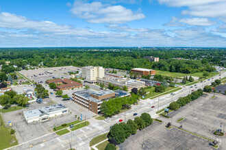 27301 Dequindre Rd, Madison Heights, MI - VUE AÉRIENNE  vue de carte - Image1