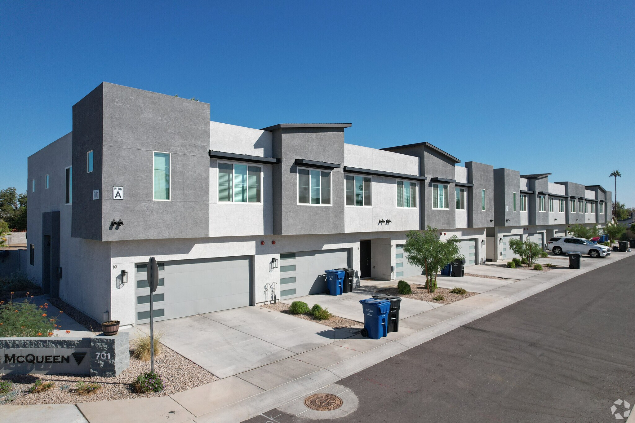 701 N McQueen Rd, Chandler, AZ à vendre Photo principale– Image 1 sur 16