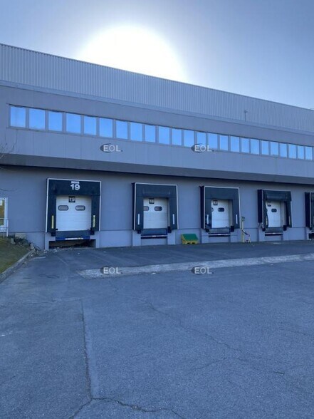 Industriel/Logistique dans Lagny-le-Sec à louer - Photo de l’immeuble – Image 3 sur 10